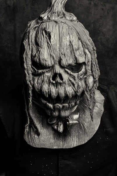 Photograph Vicki Lea Boulter Clown 06 on One Eyeland